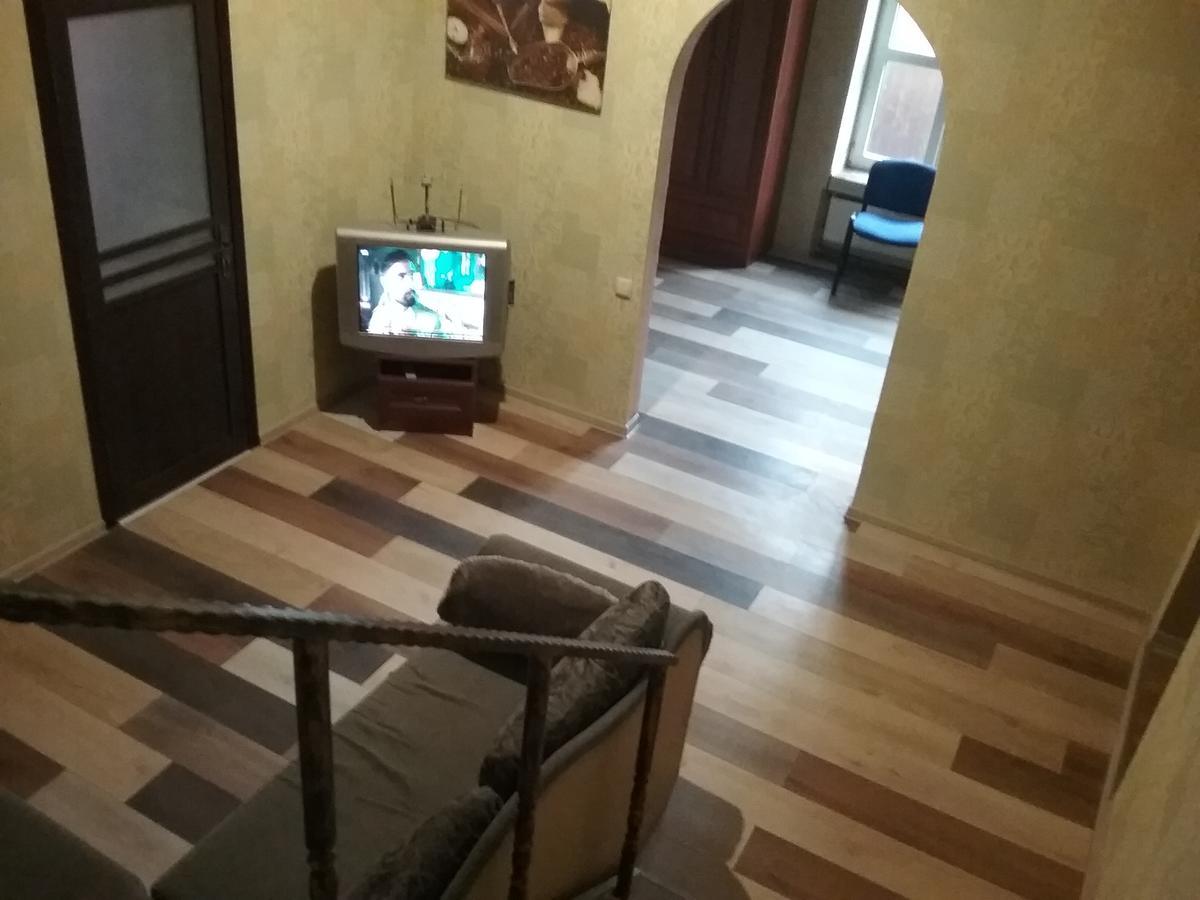 Hostel 777 Харків Екстер'єр фото