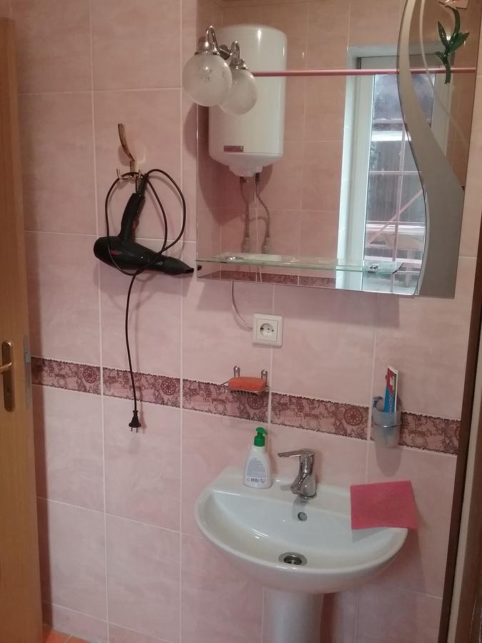 Hostel 777 Харків Екстер'єр фото